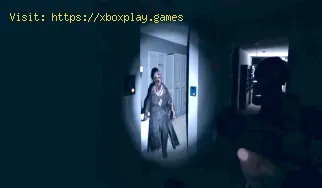 Phasmophobia: Cómo usar el Walkietalkie con amigos