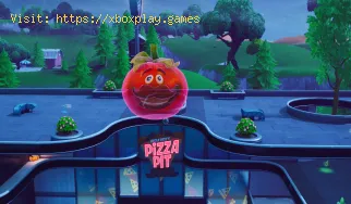 Fortnite: onde dançar dentro de uma cabeça de tomate holográfico.