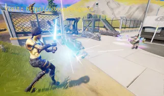 Fortnite: Cómo bloquear golpes usando un sable de luz en el Capítulo