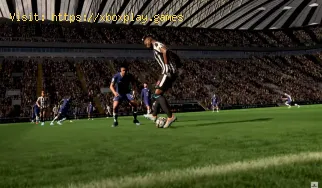 Comment faire une passe lobée en FIFA 23