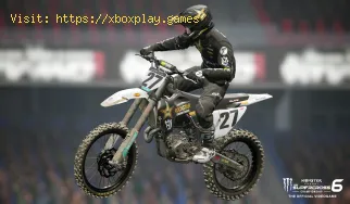 Comment faire un gommage en Monster Energy Supercross 6