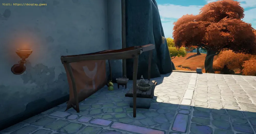 Fortnite: Where to Find Golden Artifacts Near The Spire