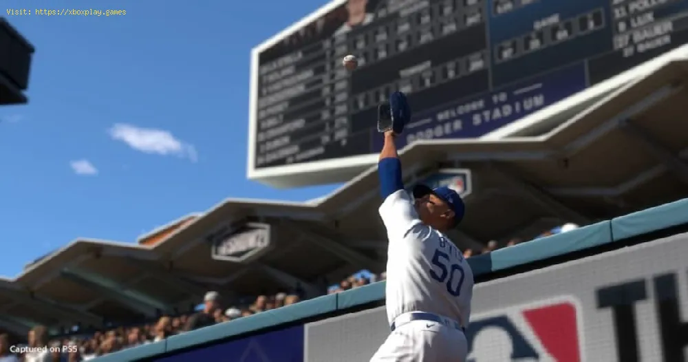MLB The Show 22: How to rob a home run - Tips and tricks