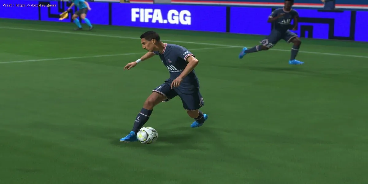 Cómo fingir un tiro en FIFA 23