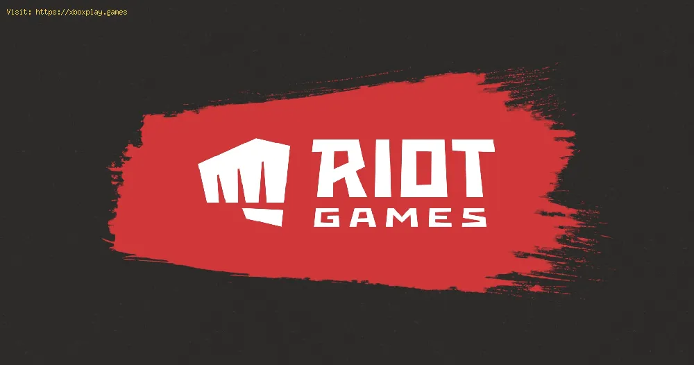 Fix “Please close other Riot Games Products before signing out”
