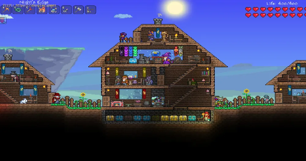 How to Use Piggy Bank in Terraria